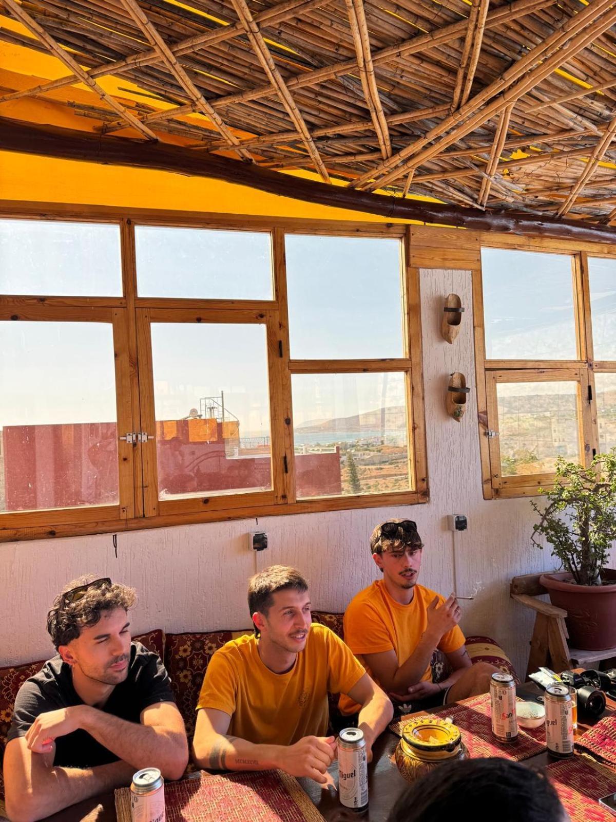 Hotel Red Carpet Surf Camp Sea, Mountain & Garden Escape Tamraght Exterior foto